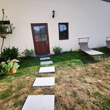 アパート Messerschmitt Böchingen